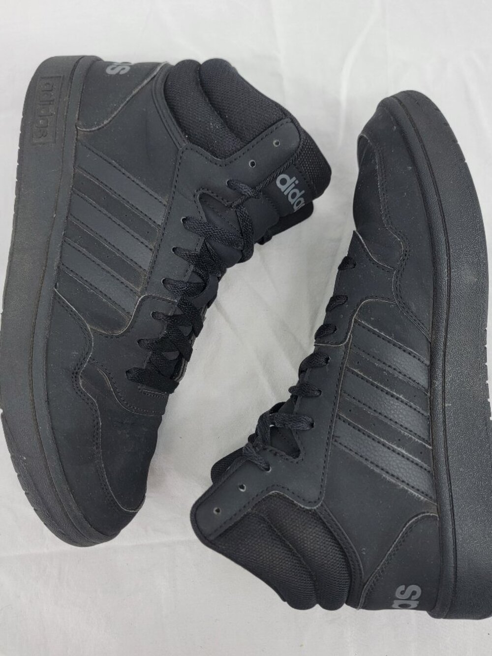 Adidas Hoops 3.0 Mid Lifestyle Basketball Sneakers Black on Black Men's Size 8.5